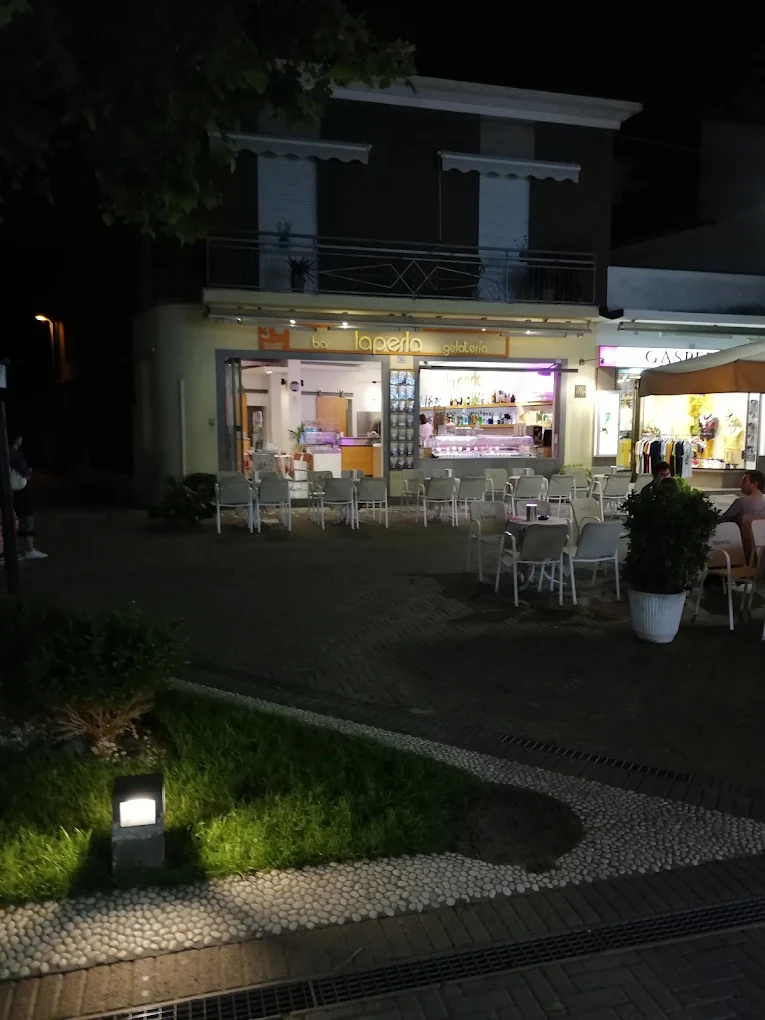 Affitto Bar BAR GELATERIA BELLARIA ISOLA DEI PLATANI a Bellaria-Igea Marina (RN)